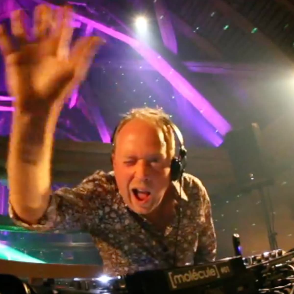Arno — DJ in Muttersholtz
