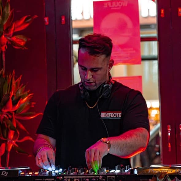 Two Politicians — DJ in London