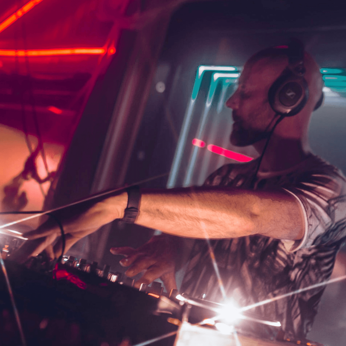 Dave Hunt — DJ in Poole
