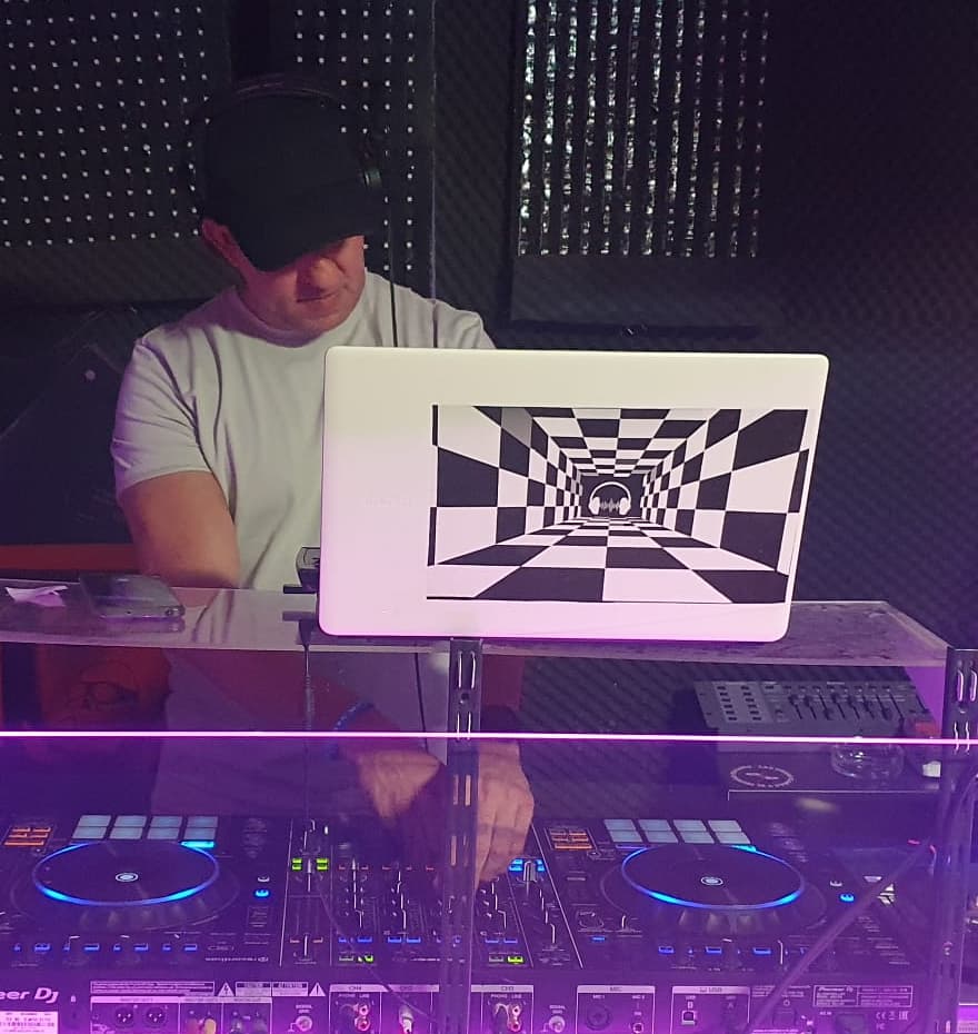 Alberdgdj — DJ in Valencia