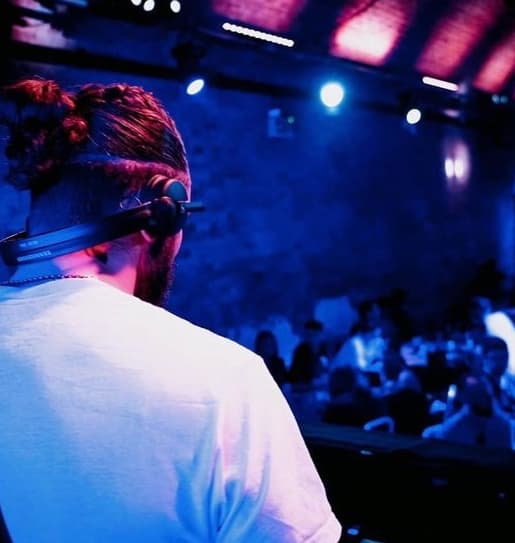 DTURMIN — DJ in London