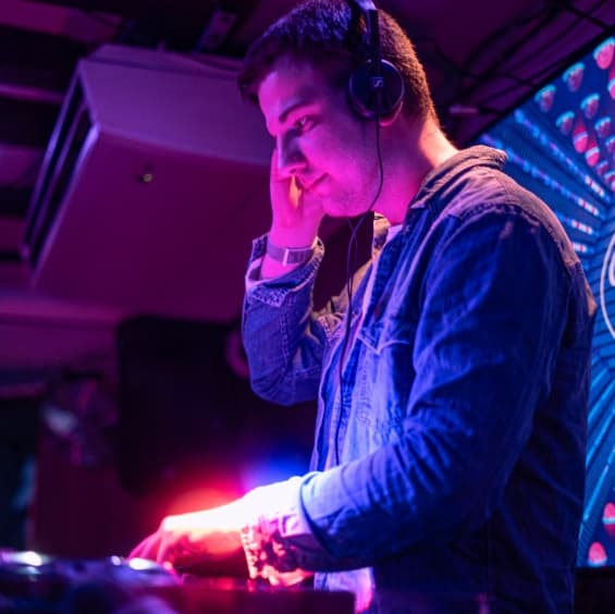 Deejay_Yego — DJ in Tours